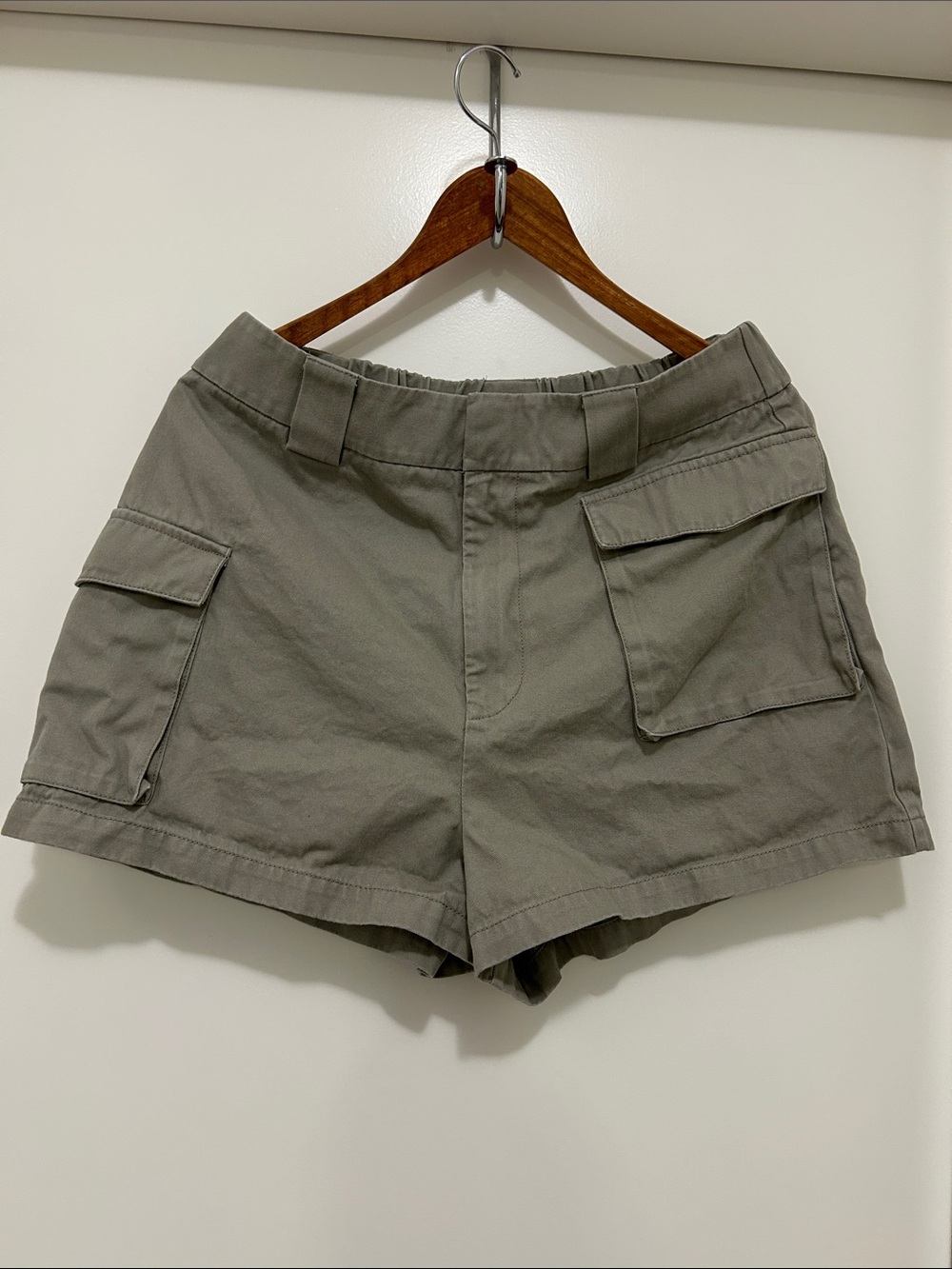 TNA Olive Leaf Green Cargo Shorts
